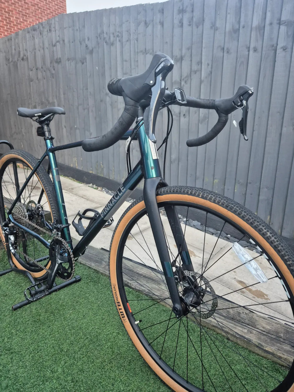 Pinnacle Arkose D1 2020