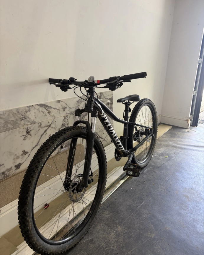 Specialized Rockhopper 27 5 2023