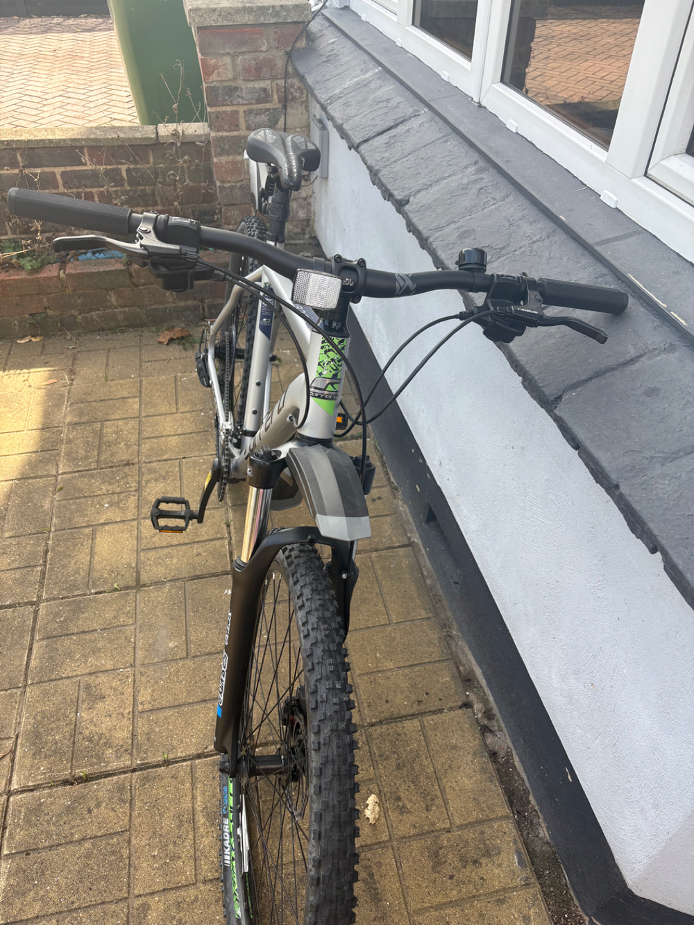 Carrera Valour Disc Mens Mountain Bike 2023