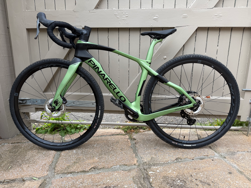 Pinarello Grevil F7 2024