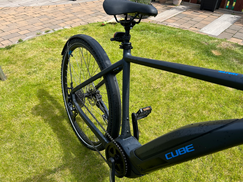 Cube Nature Hybrid One 400 2020