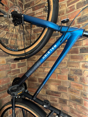 Raleigh Strada City 2023