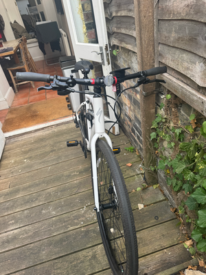 Specialized Sirrus 2.0 Hybrid 2026