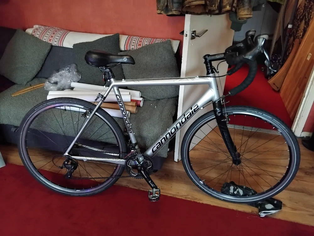Cannondale 700 Synapse Carbon Disc SE APEX 1 2018