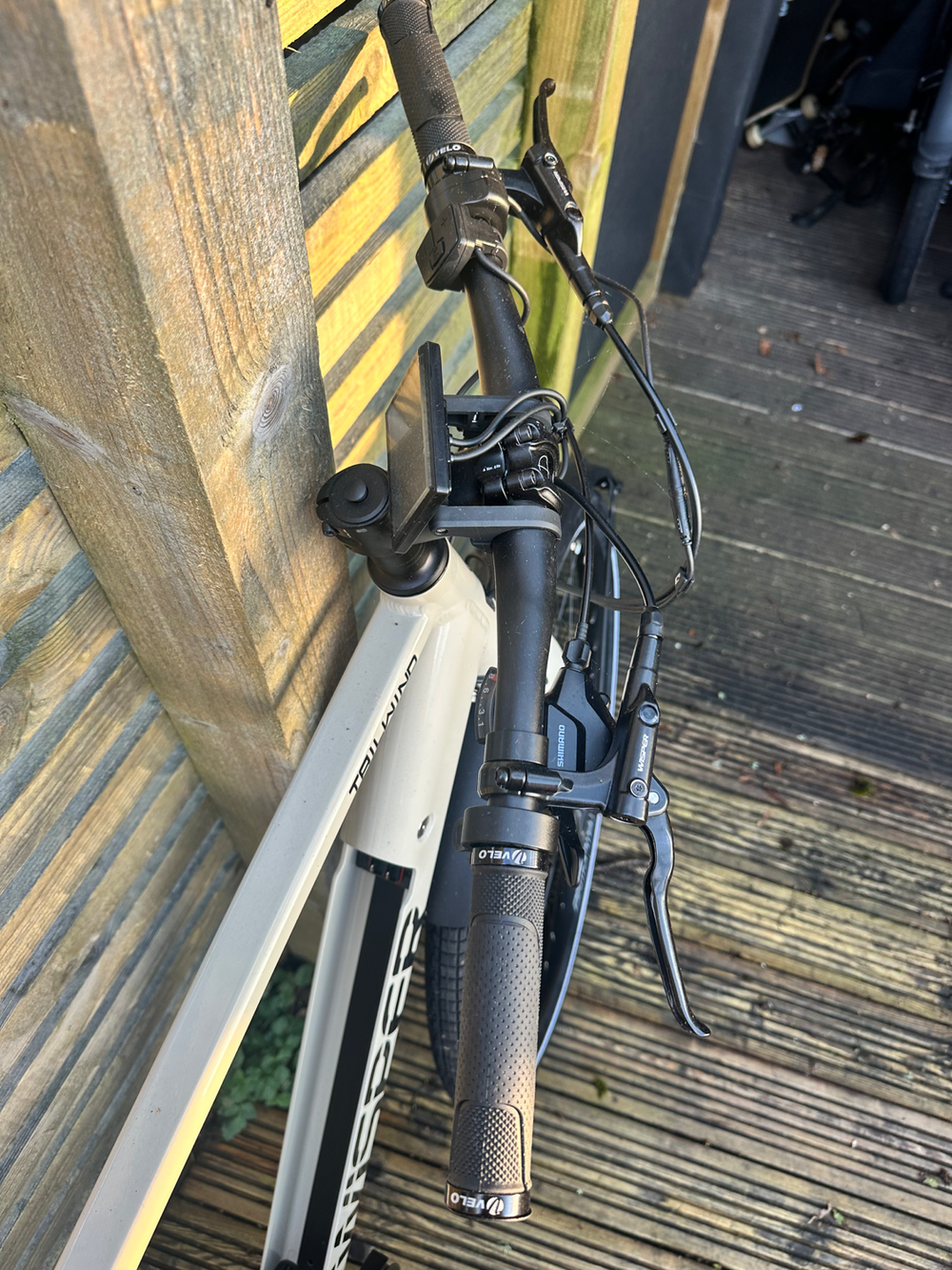 WISPER Tailwind Comfort Crossbar E-Bike 2025