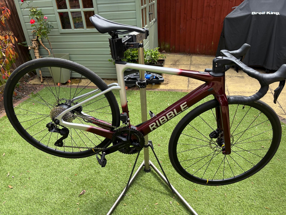 Ribble Endurance 725 Disc - Enthusiast, Shimano 105 Di2 2022