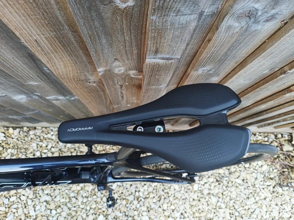 Giant TCR Advanced 2 discs di2 105 2024