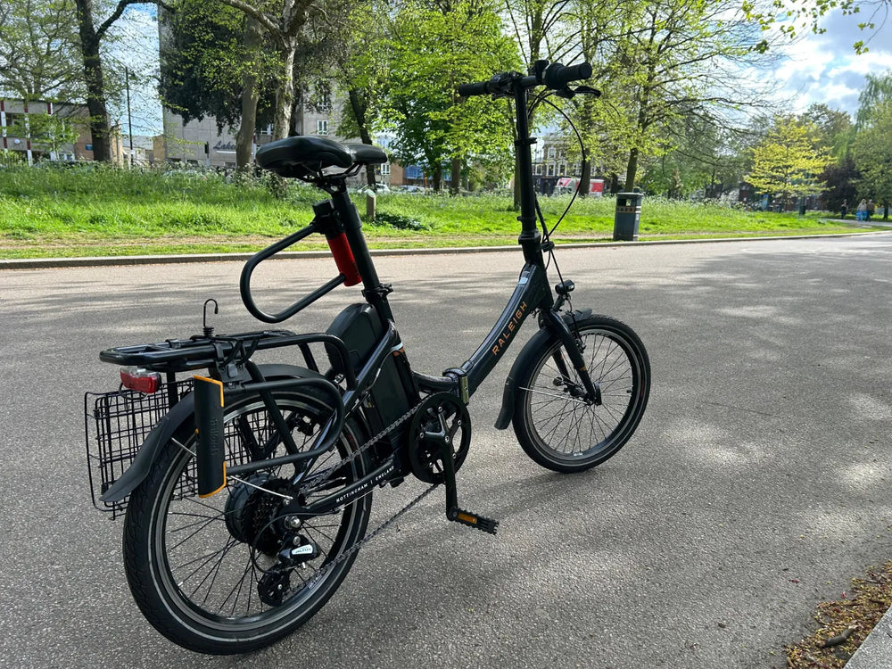 Raleigh Stowaway Folding 2025