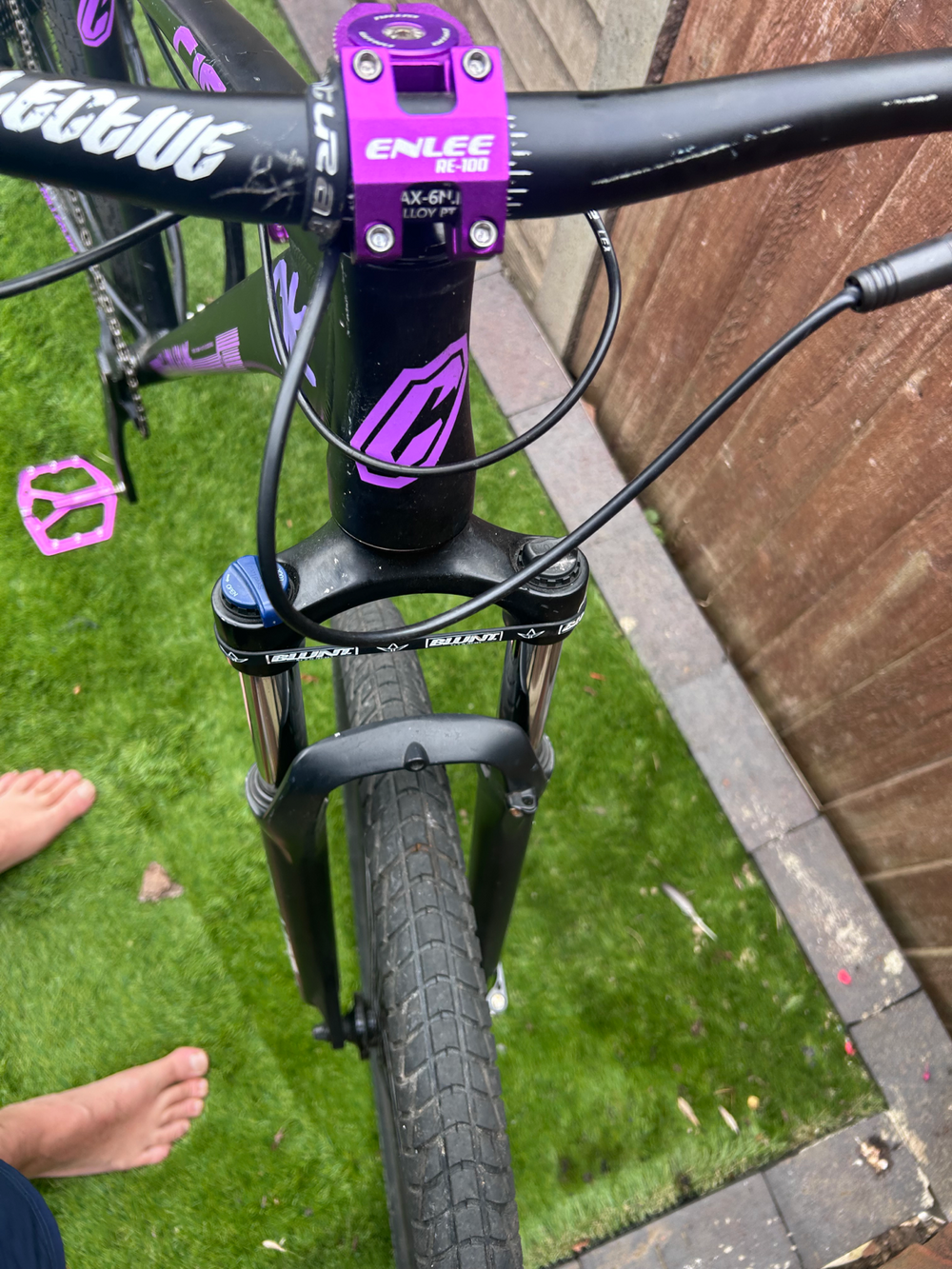 Collective C100 V3 MTB - OBSIDIAN PURPLE 2023