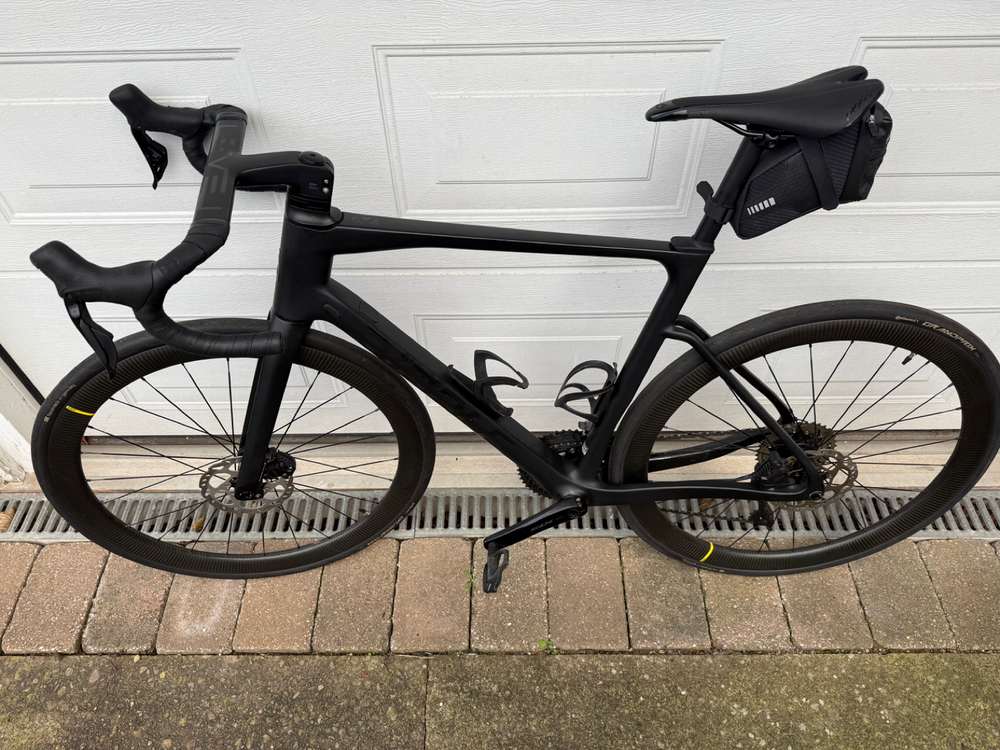 Ribble Endurance SL R Disc - Sport, Shimano 105 Di2 2024