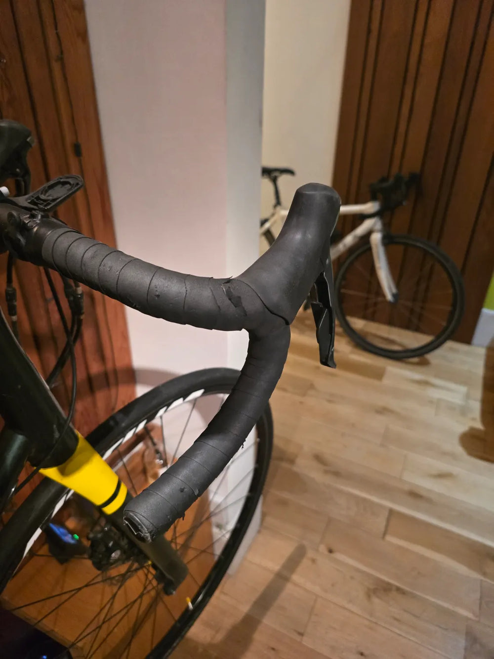 Ribble Endurance 725 Disc - Base - Shimano Tiagra 2022