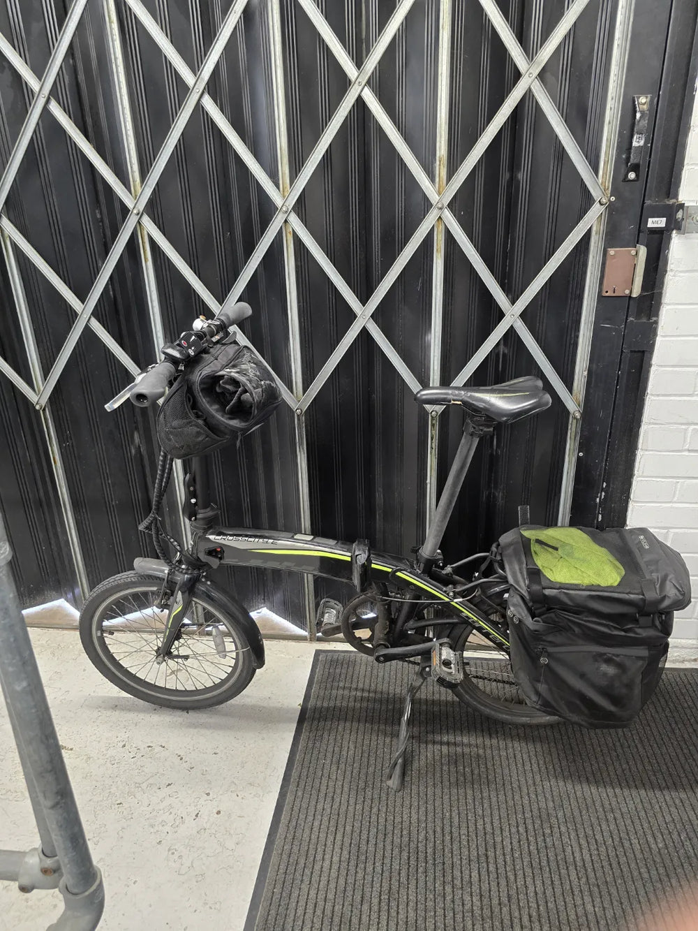 Carrera Crosscity Folding Electric Bike 2021