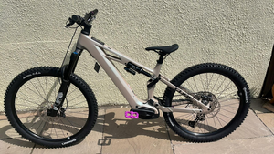 Cube Stereo Hybrid One77 Hpc At 800wh Electric 2026