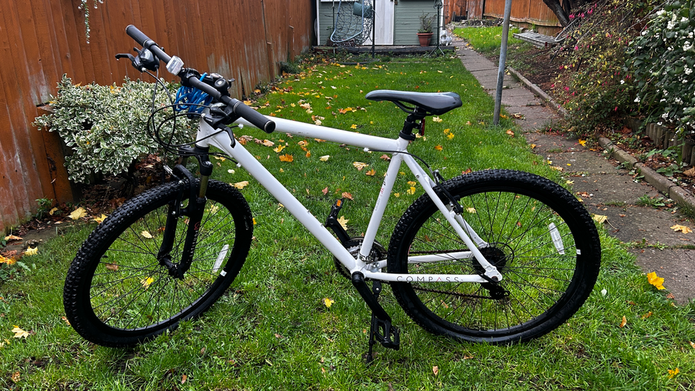 Compass Compass Latitude Hardtail Mountain Bike 26” White 2020
