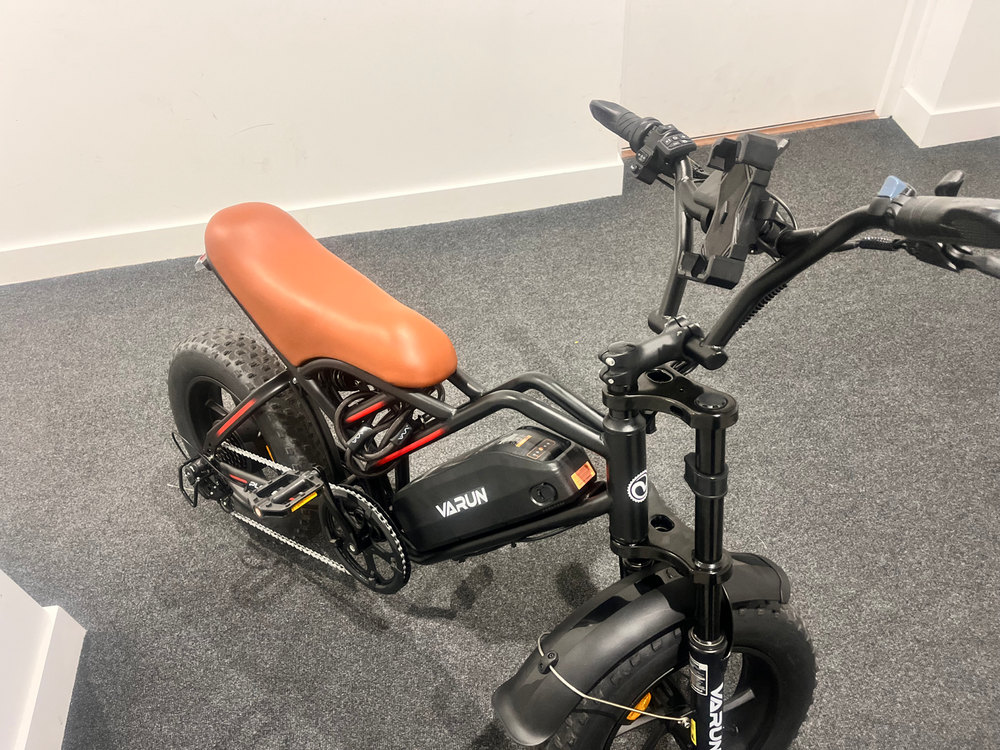 Varan Explorer  2026