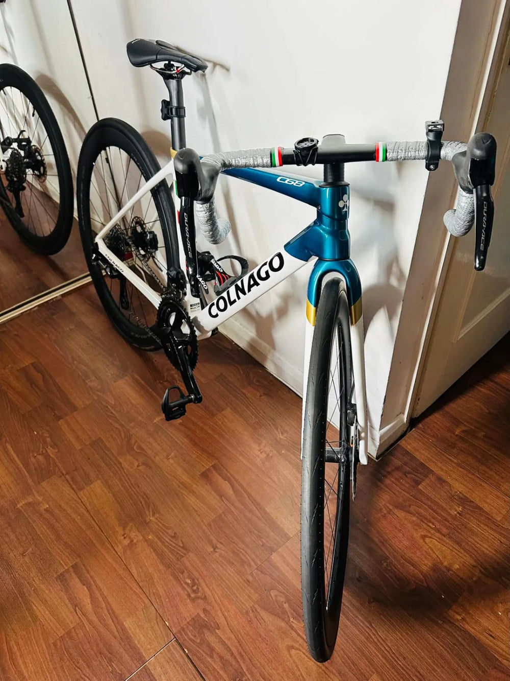 Colnago C68 Allroad Disc Dura-Ace Di2 9200 w/ENVE SES 3.4 Wheels 2023