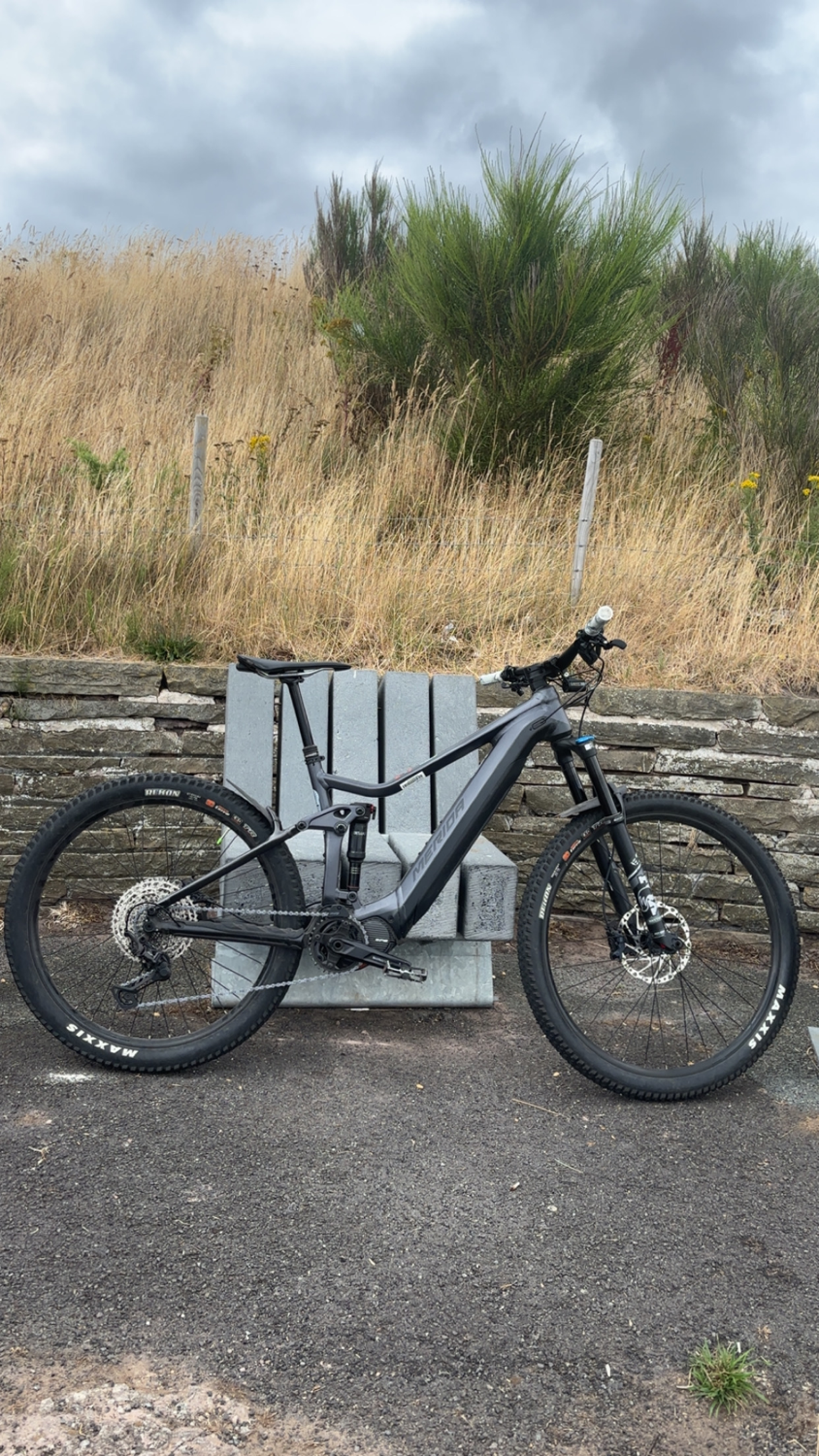 Merida Eone-forty 700 Full Suspension 2024