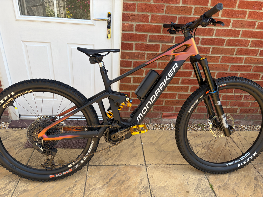 Mondraker Dune Carbon XR 2025