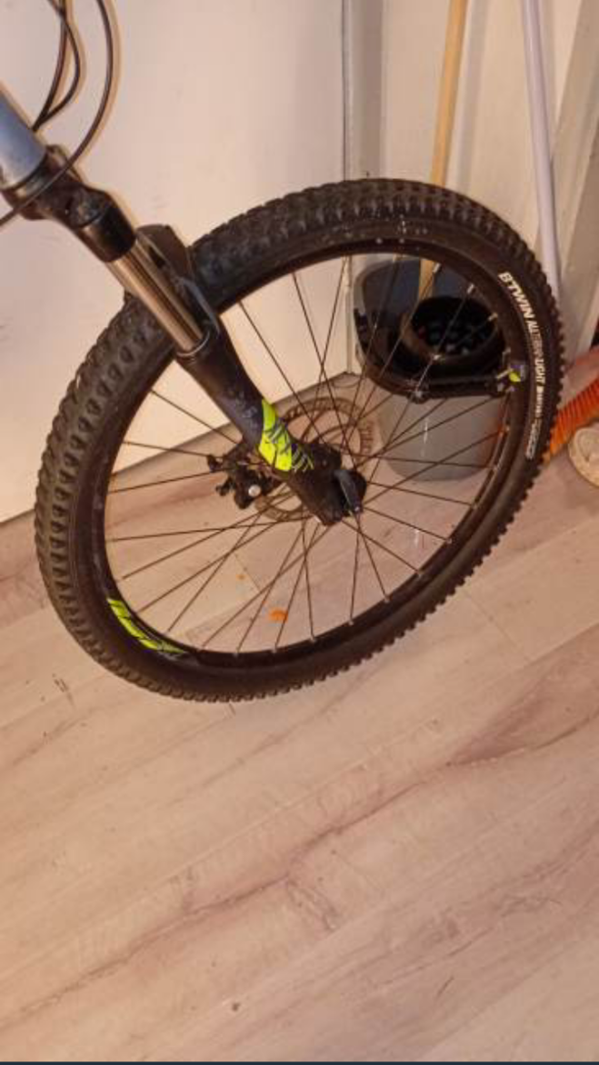 Rockrider e-ST100 electric bike  Model:	27.5 inches Hardtail Electric Mountain Bike E-ST 100 2023