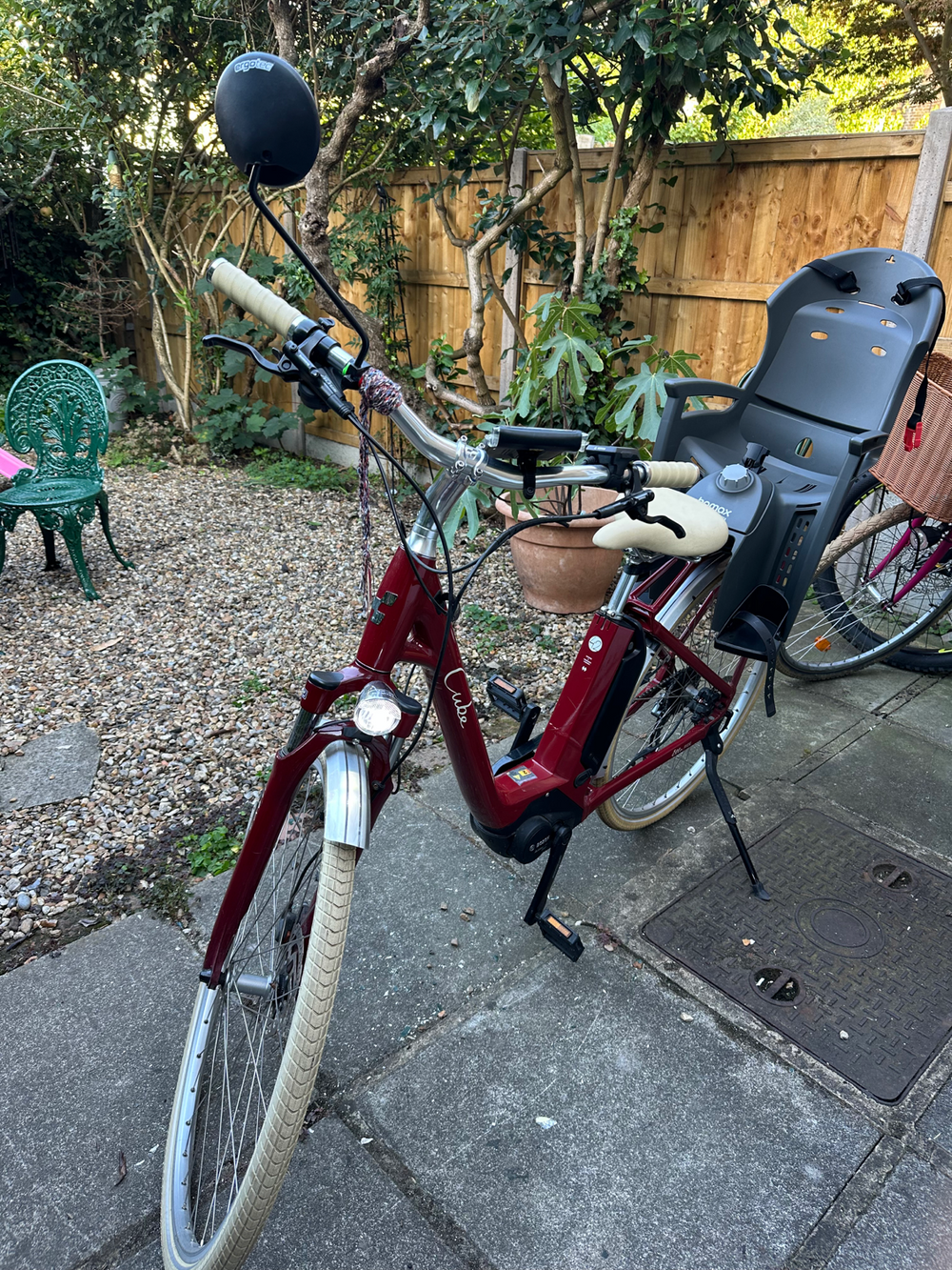 Cube Cube Ella Ride Hybrid 500 Electric Hybrid Bike in Red 2020