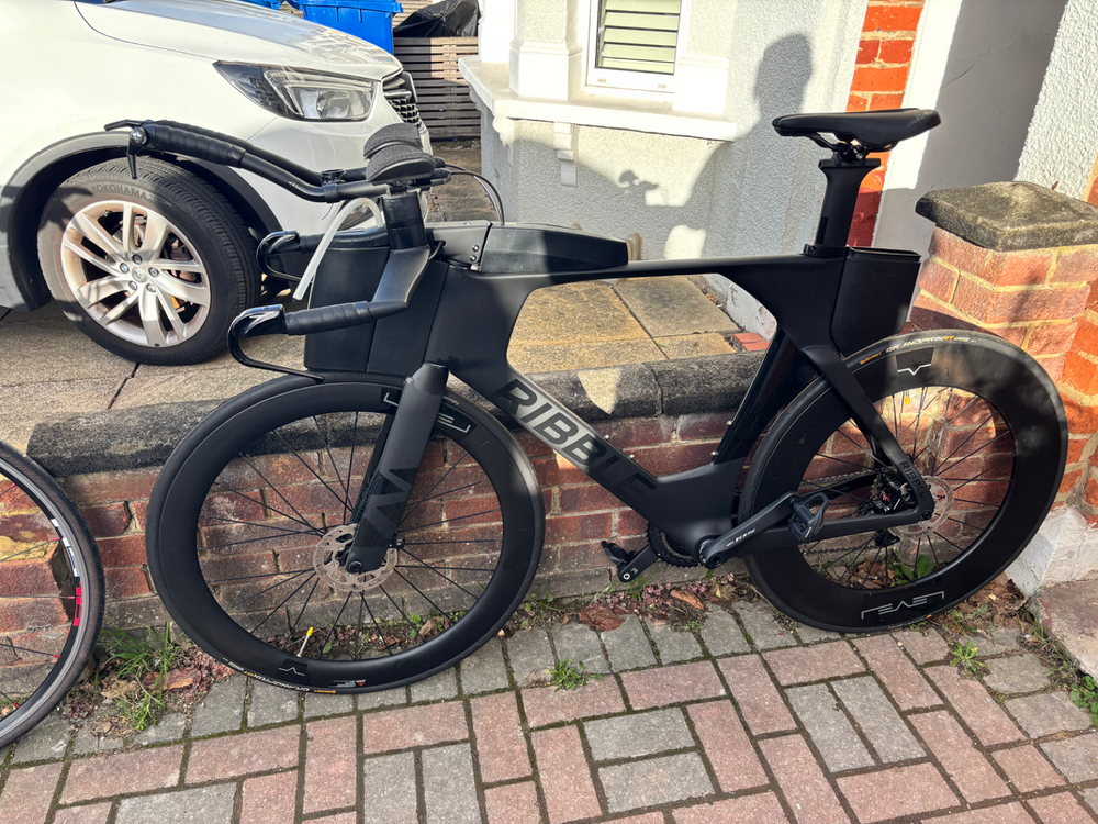 Ribble Ultra Tri Disc - Sport - Shimano 105 & Carbon Wheels 2022
