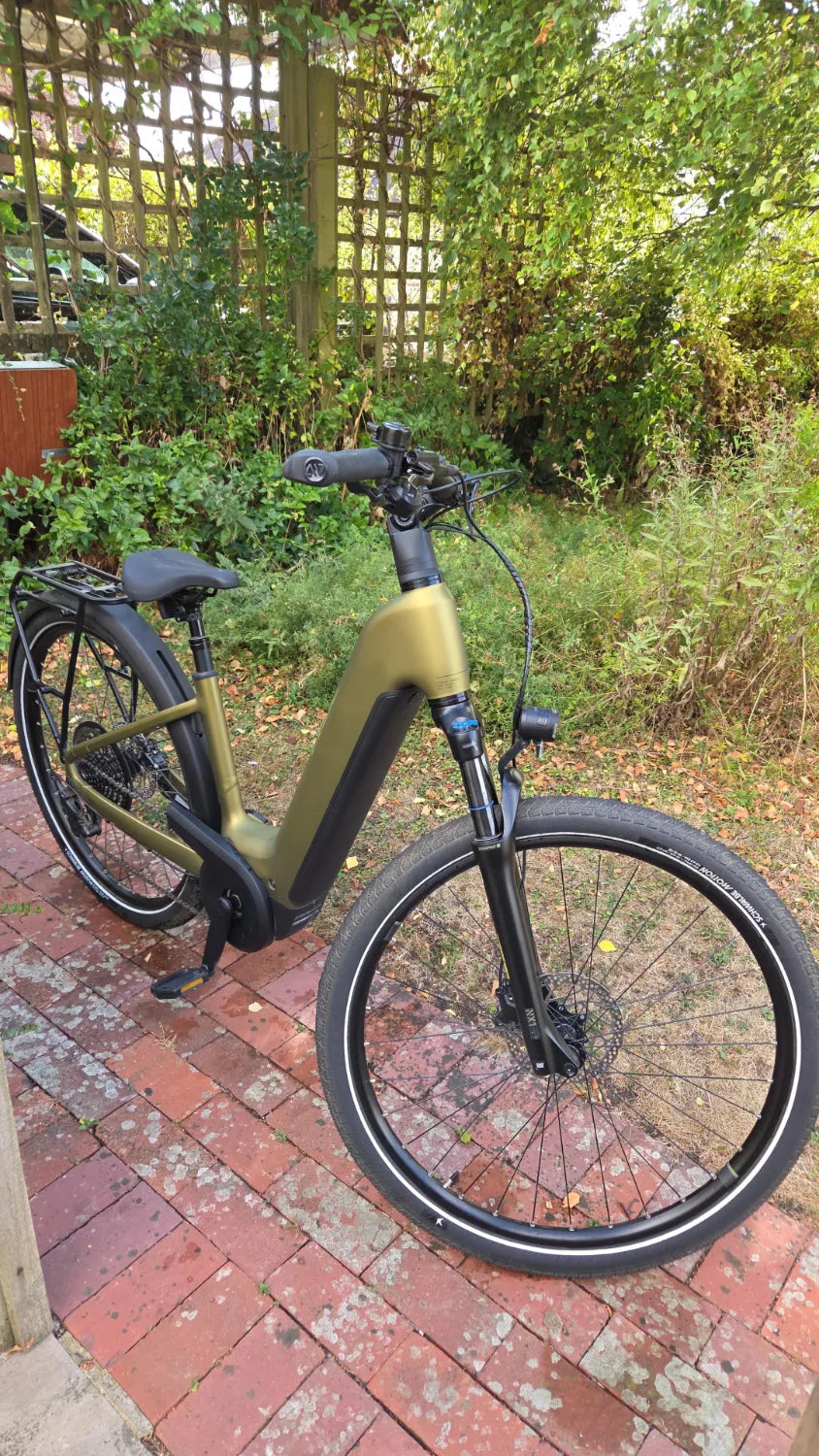 Cube Touring Hybrid Pro 800 GOLDENLIME 2026