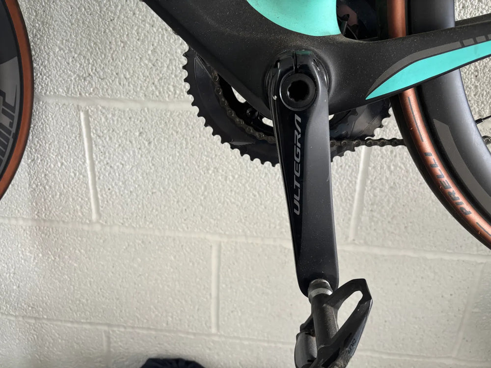 Bianchi Infinito CV Ultegra Di2 2019