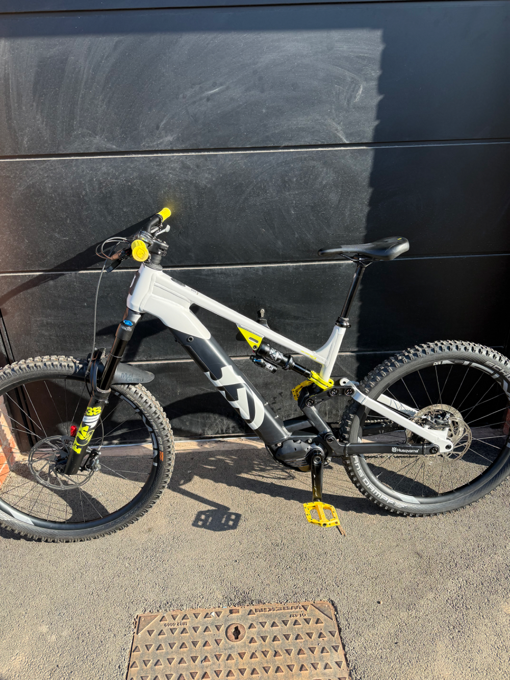 Husqvarna Hard cross 4 2025