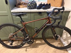 Giant Revolt Advanced Pro 1 2021