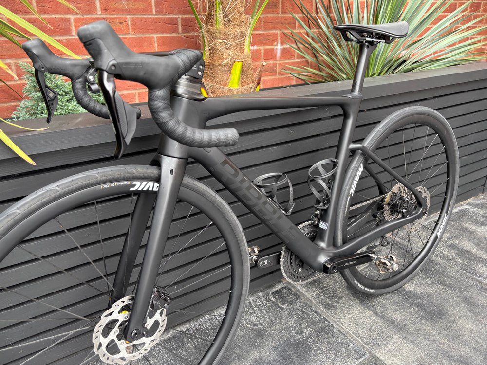 Ribble Endurance 725 Disc - Enthusiast, Shimano 105 Di2 2024