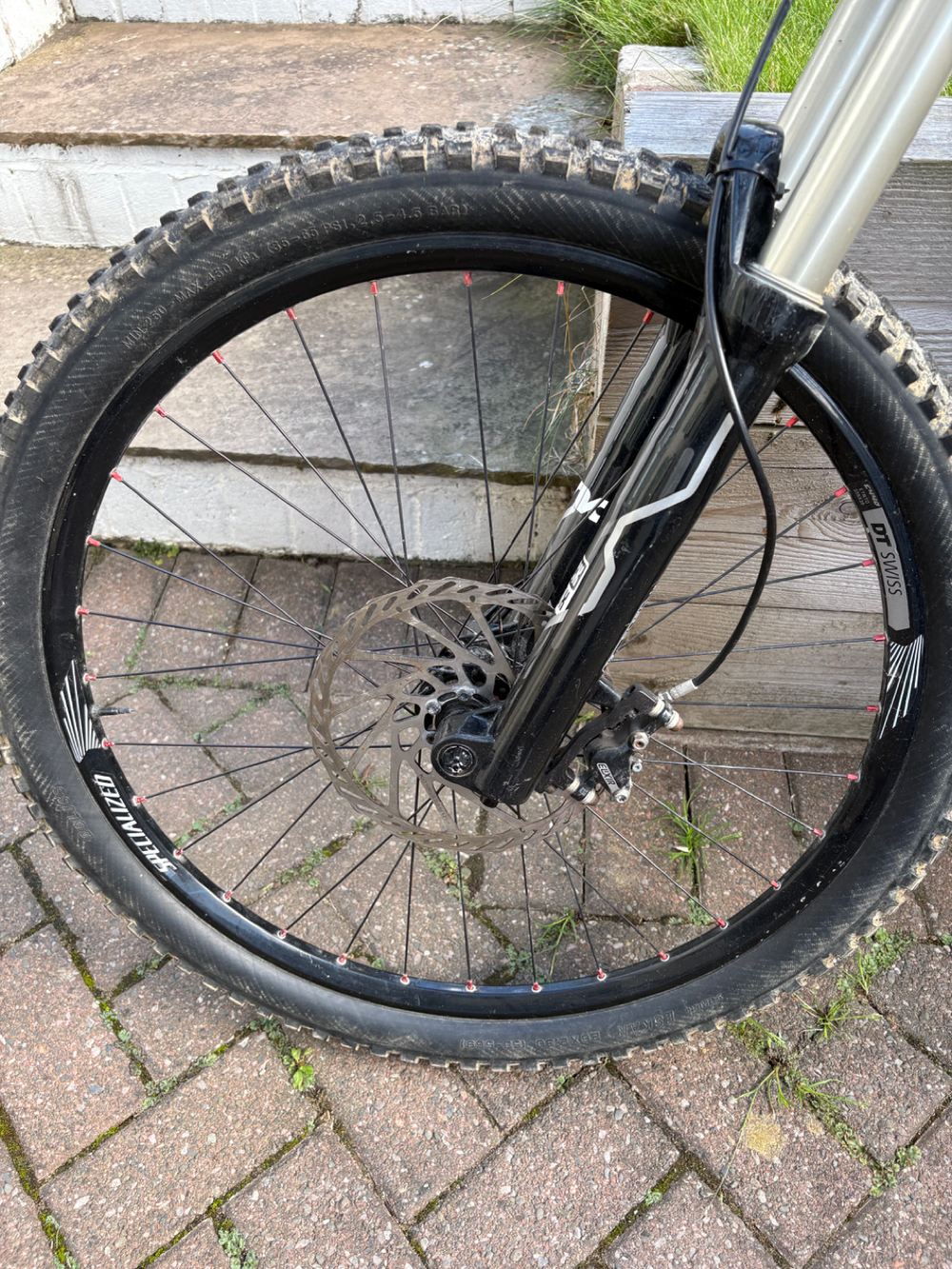 Specialized Enduro Comp 2011