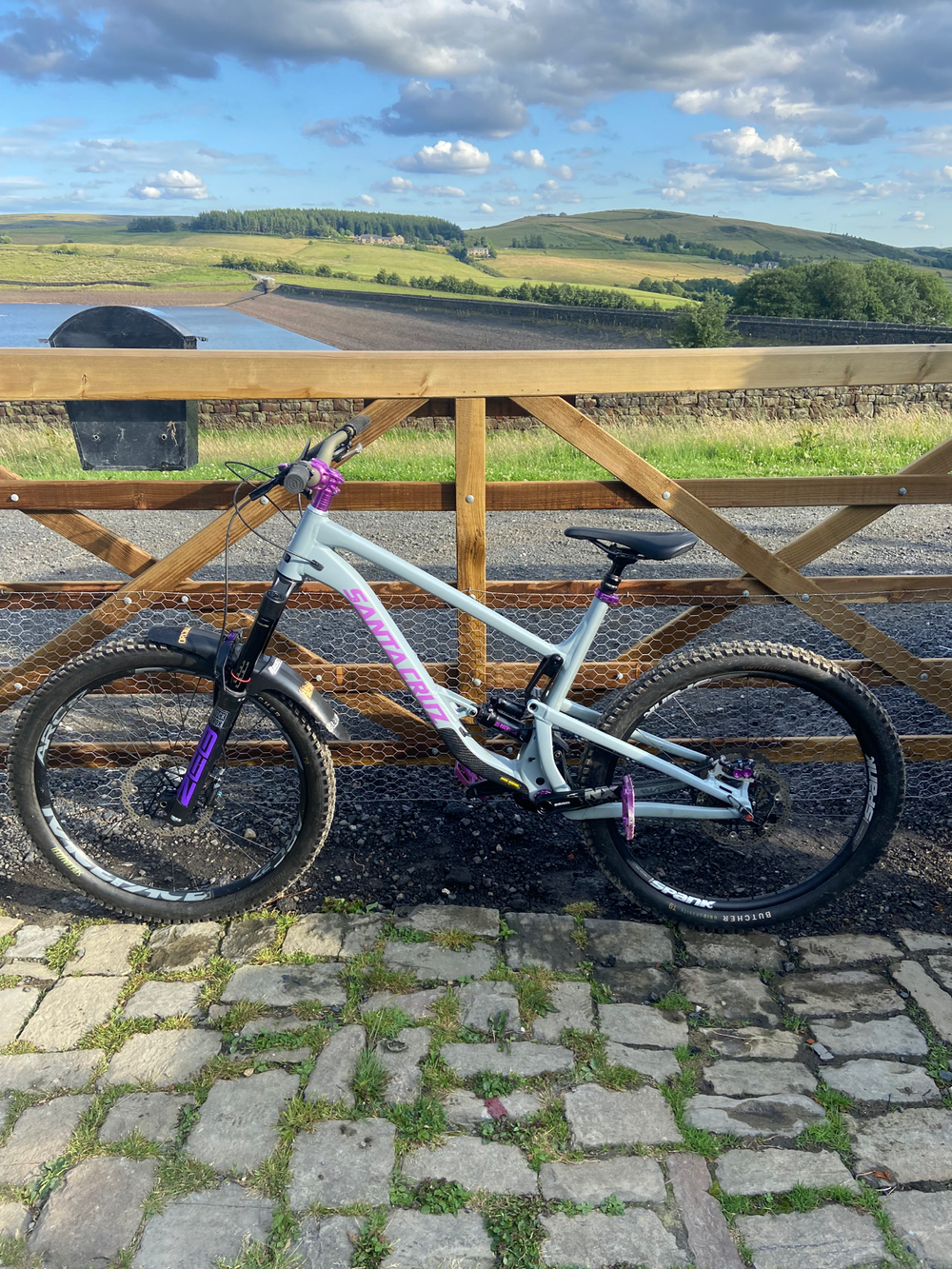 Santa Cruz Bronson R / Carbon C / MX 2022