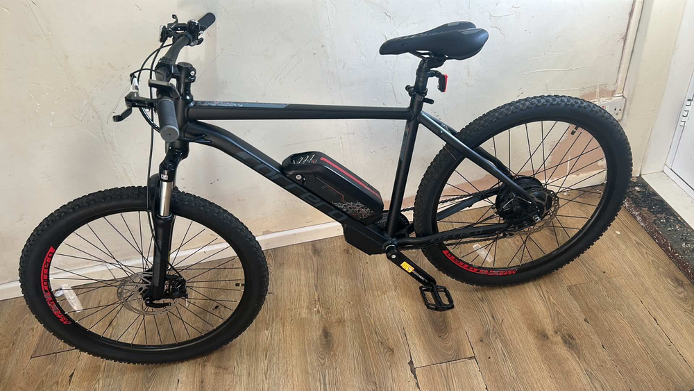 Carrera Vengeance E Mens Electric Mountain Bike Shimano 2.1 2023