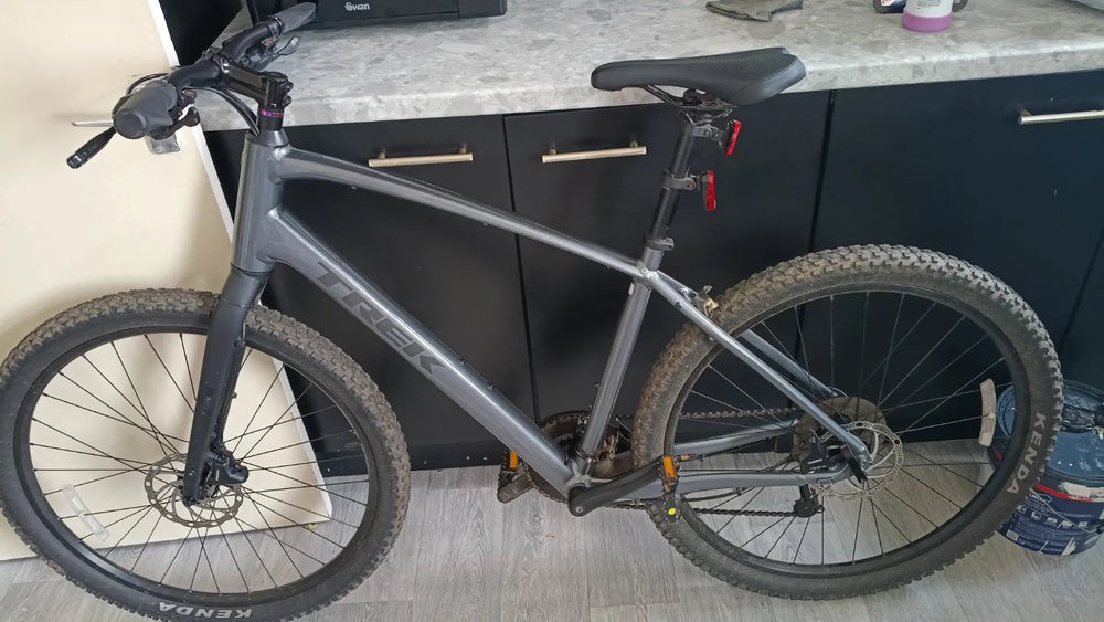 Trek Dual Sport 2 Gen 5 Hybrid 2023