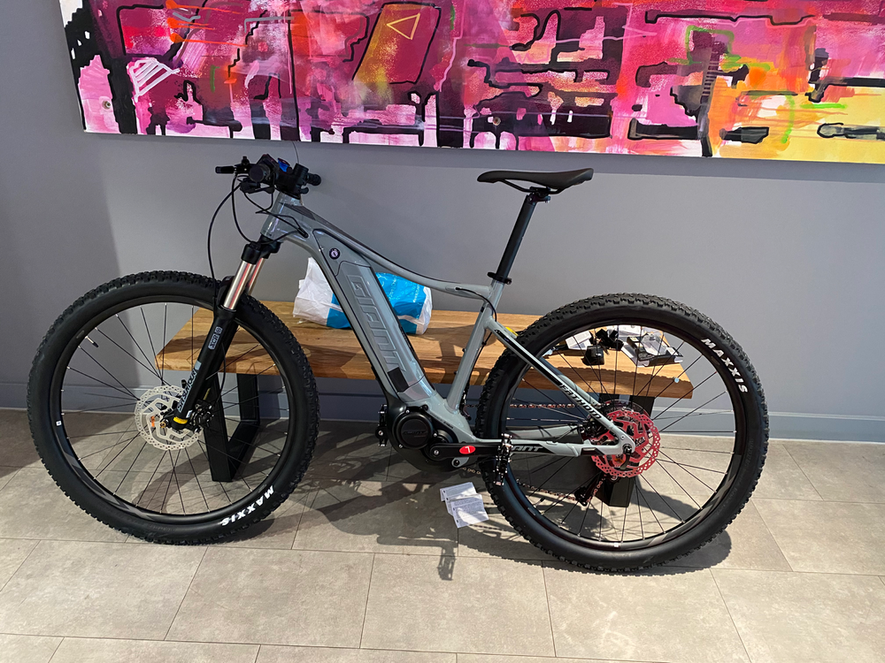 Giant Fathom E+ Electric Bike 2020