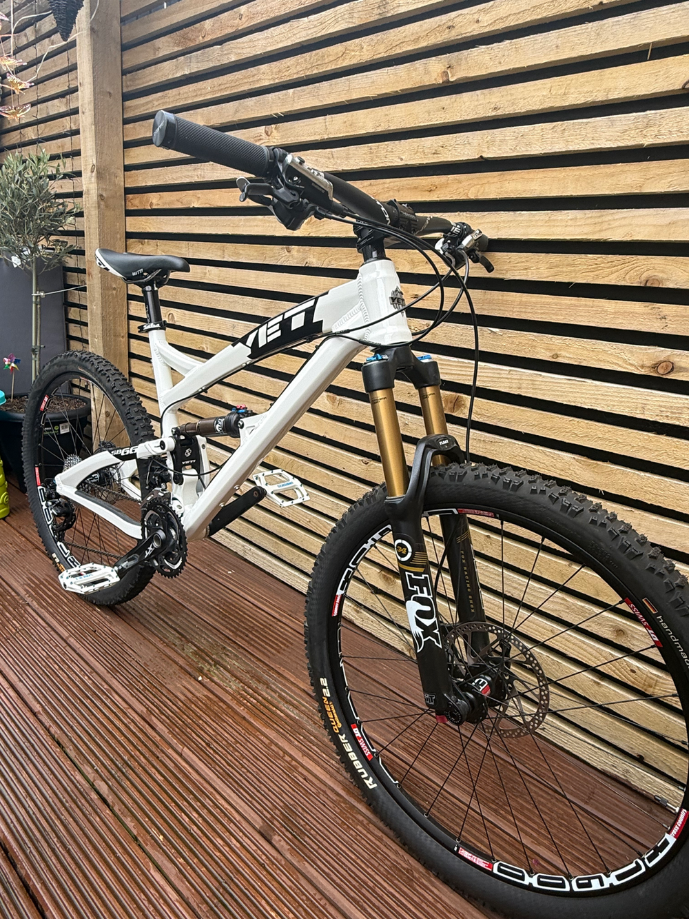 Yeti Sb66 2013