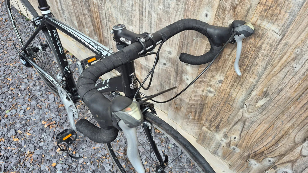 Raleigh Revenio 1 2015