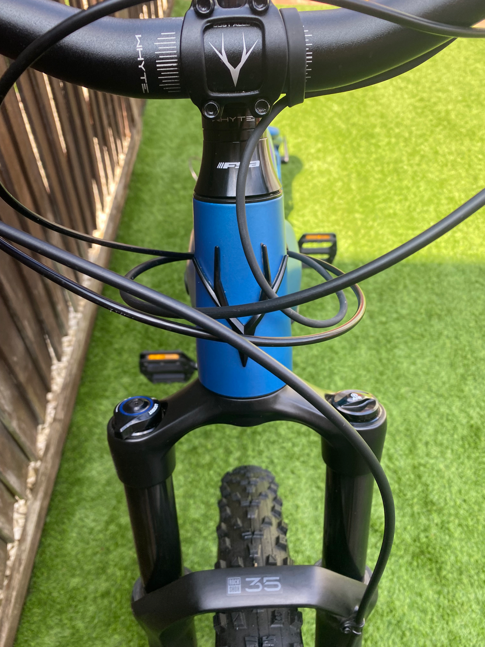 Whyte E-504 Compact Hardtail Electric Mountain Bike 2022