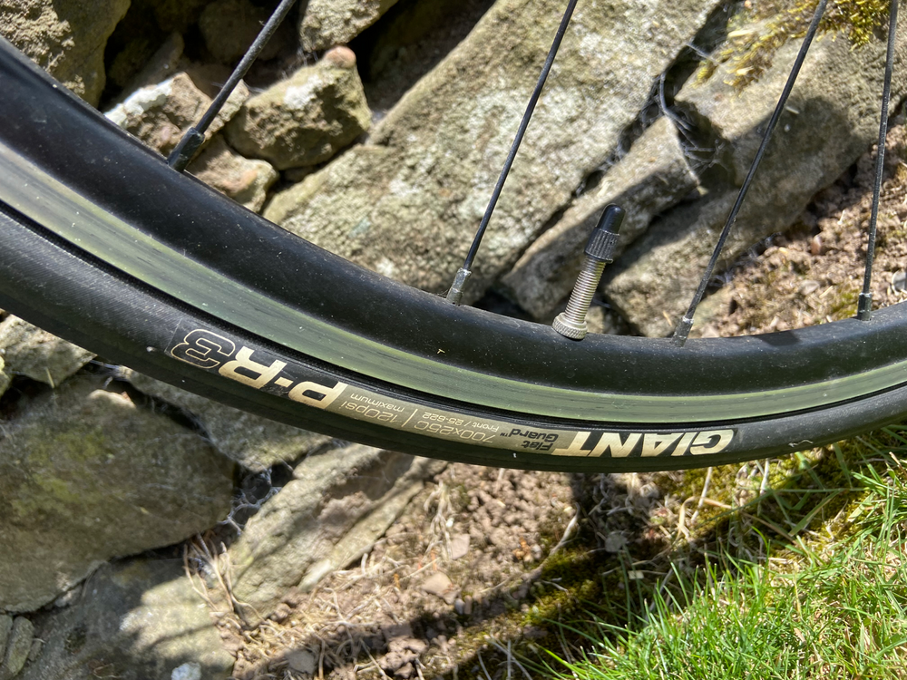 Giant Defy compact road 2015