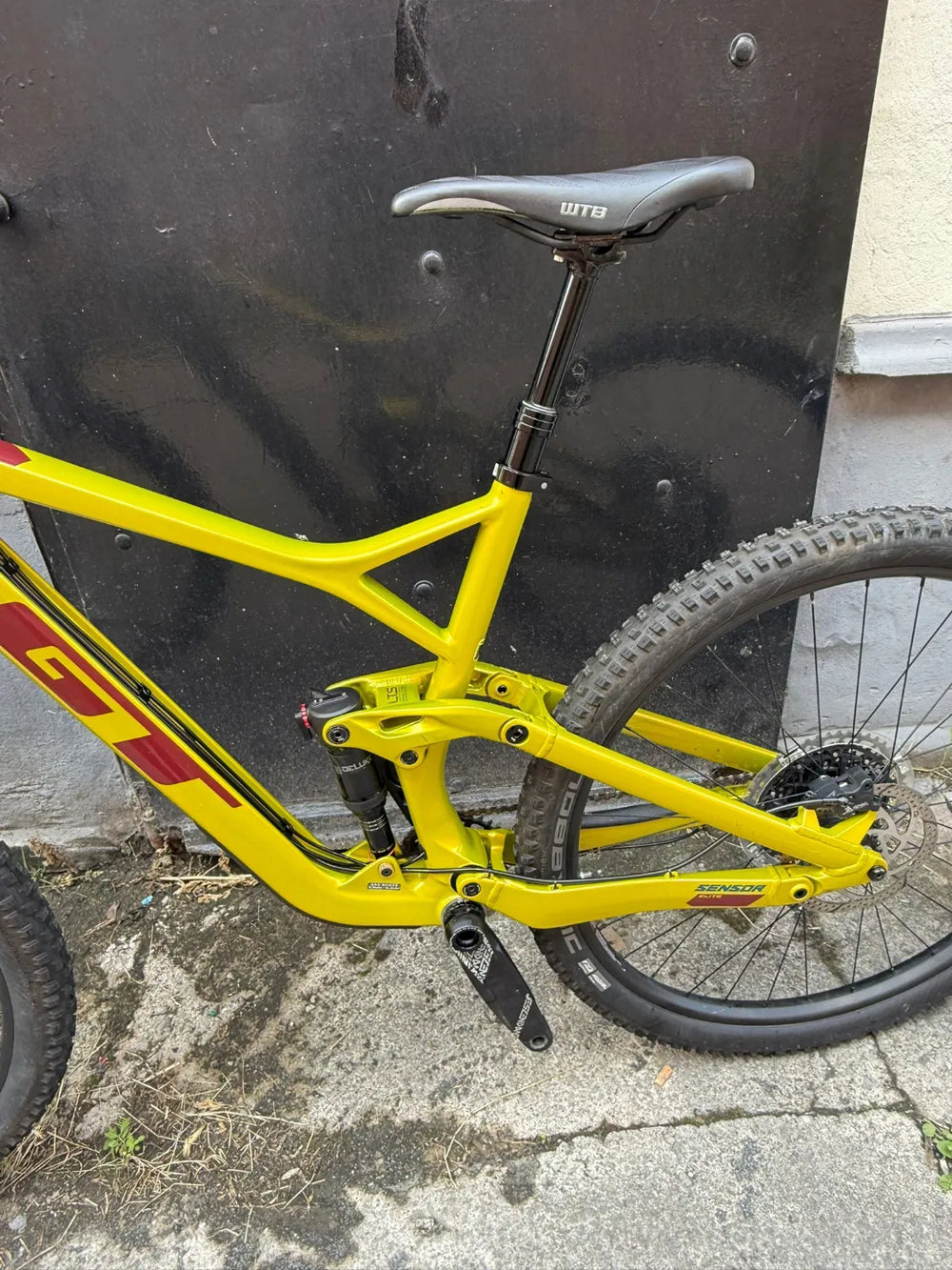GT Sensor Carbon Elite 2020