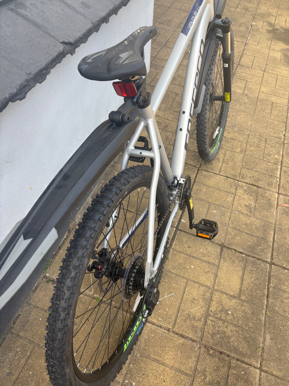 Carrera Valour Disc Mens Mountain Bike 2023