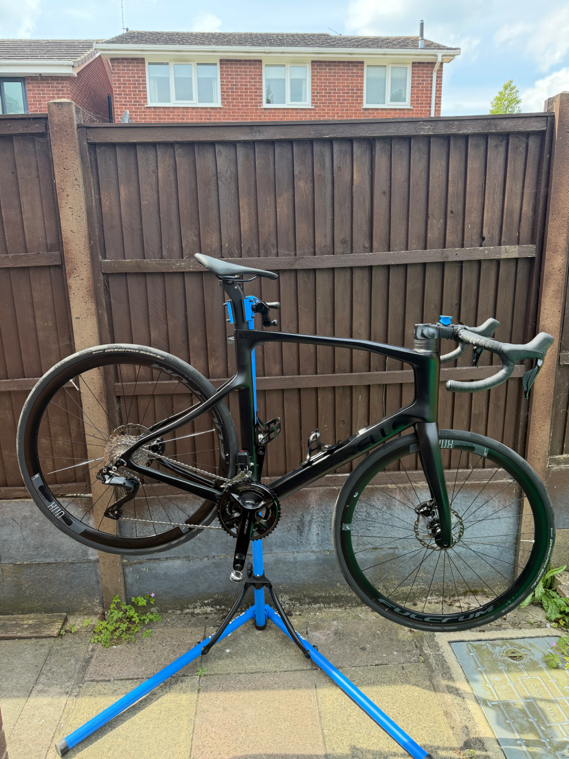 Pinarello X3 105 Di2 Disc 2025