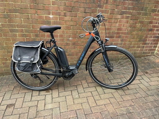 Cube Touring Hybrid 2019