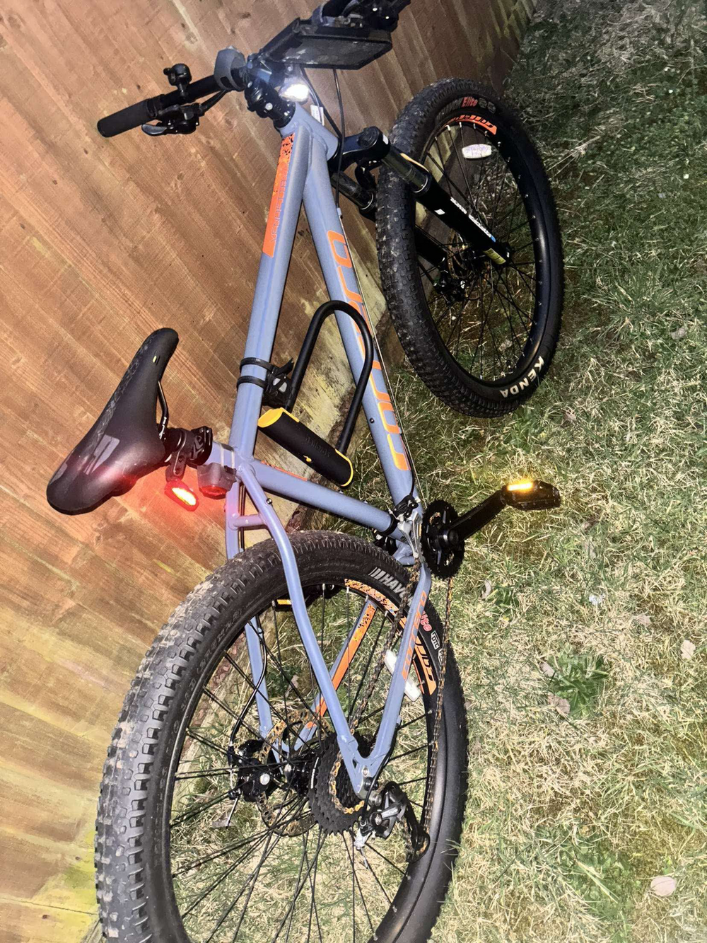 Carrera Vendetta Mens Mountain Bike 2020