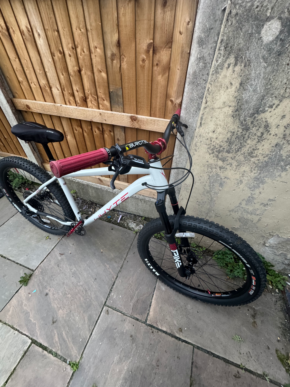 Whyte 905 2023
