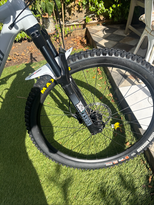 Specialized Chisel Comp Full Suspension 2025