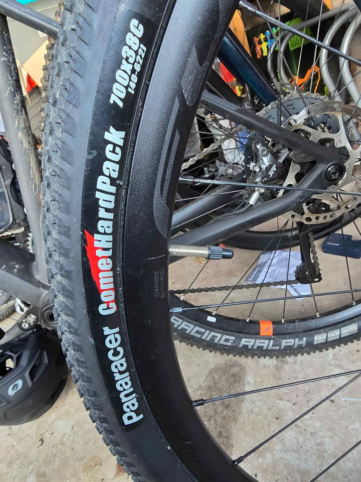 Holdsworth Mystique Campagnolo Ekar Gravel Bike 2023