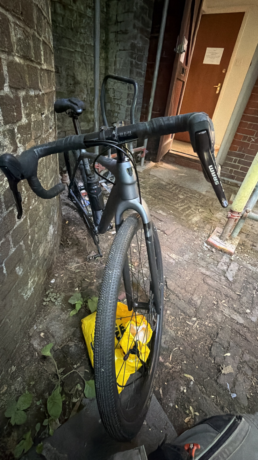 Trek Checkpoint ALR 4 Aluminium 2025