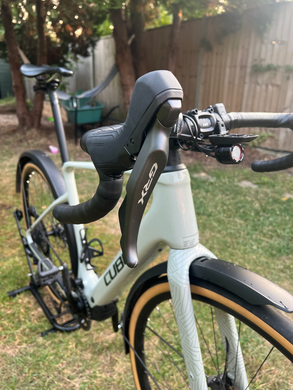 Cube Nuroad Hybrid C:62 Race 400Wh 2026
