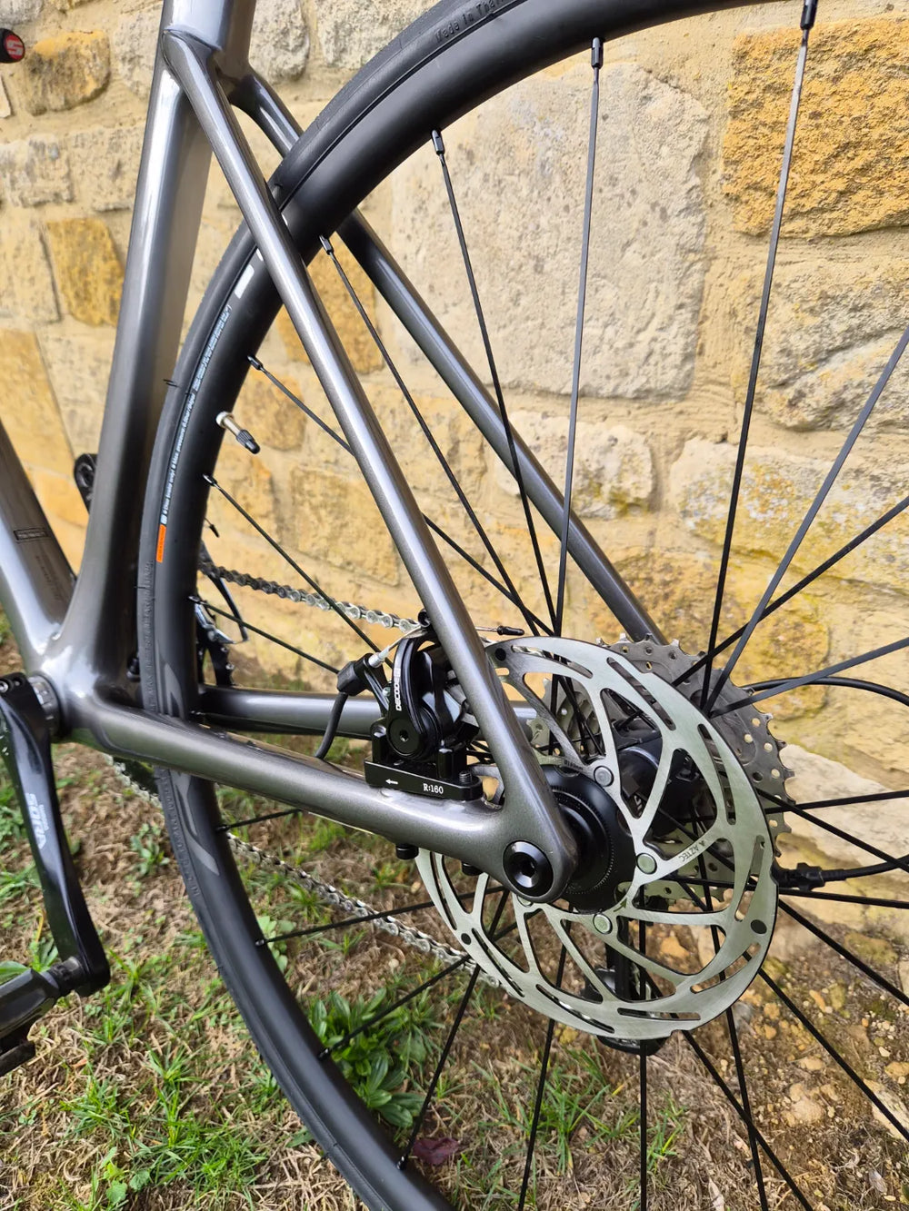 Specialized Roubaix 2023